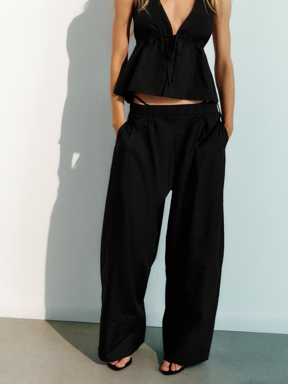 Zara Black Wide-Leg Drawstring Pants
